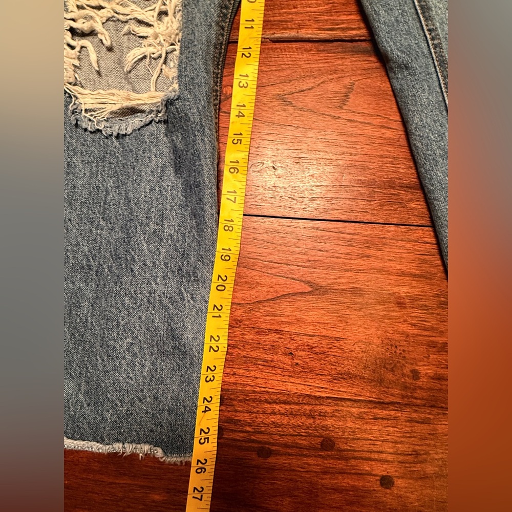 Vanilla Star 90s Boyfriend Jeans Distressed High Rise Button Fly Size 13 - Picture 11 of 14